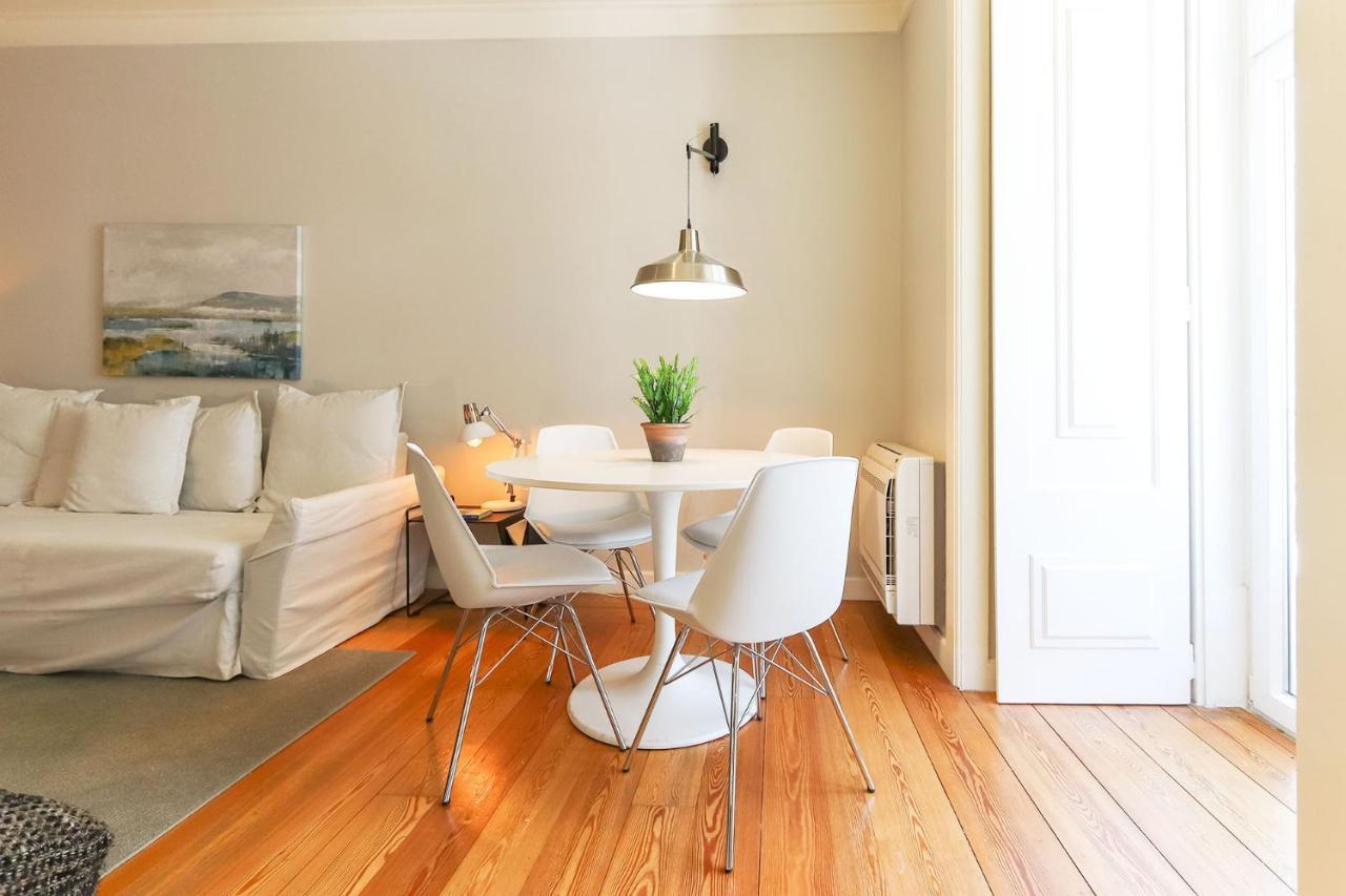 Modern Chiado By Homing Apartment Lisbon Luaran gambar